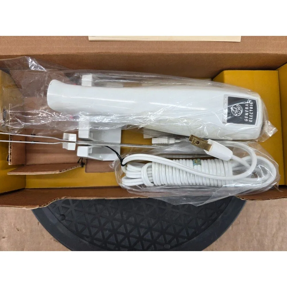 NIB- VTG 70s General Electric GE Electric Slicing Knife EK9